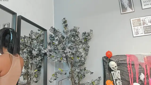 Snapshot of Nahomycarterr chatting on October 22, 7:35 pm Nahomycarterr online show from October 22, 7:35 pm