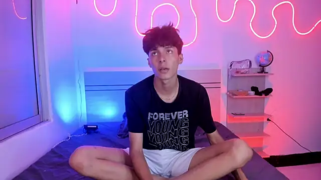 luccas ferreira online show from November 1, 7:16 pm