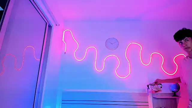 luccas ferreira online show from November 9, 7:01 pm