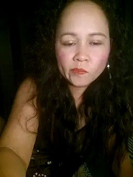 Snapshot of Krestanna chatting on October 4, 6:11 am Krestanna online show from October 4, 6:11 am