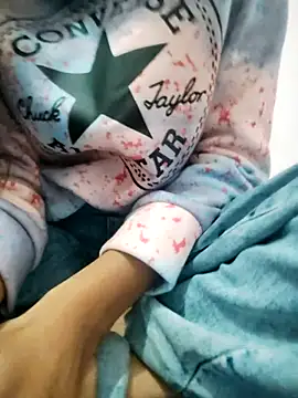 Hot Goldess111 online show from December 4, 9:29 am