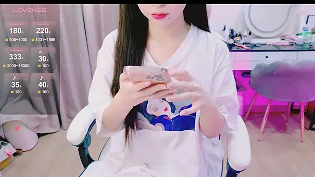 Snapshot of _Aria_Moonie chatting on June 26, 3:11 am Aria Moonie online show from June 26, 3:11 am