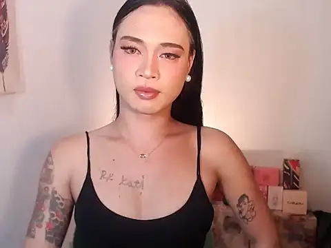 Snapshot of TSsexy_LOVERxxxx chatting on May 15, 2:40 am TSsexy LOVERxxxx online show from May 15, 2:40 am