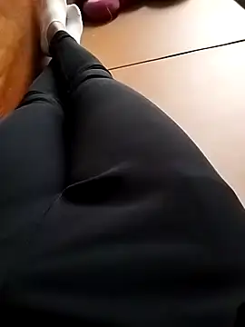 Lili 2love online show from November 7, 12:21 am