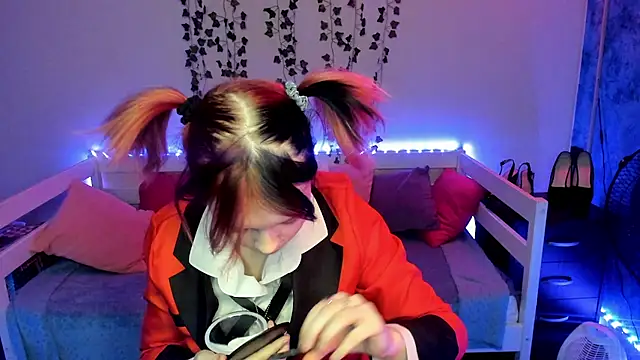 shy elina01 online show from December 4, 10:35 am