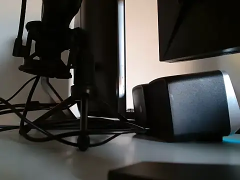 Snapshot of Sex_bomb30 chatting on October 13, 3:23 pm Sex bomb30 online show from October 13, 3:23 pm