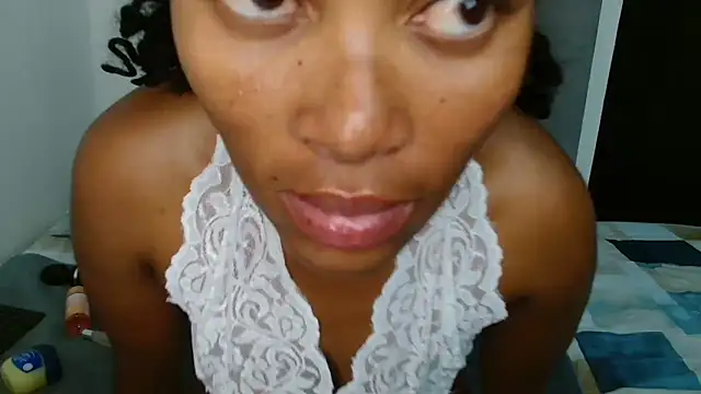 Snapshot of Sex_bomb30 chatting on November 14, 7:12 pm Sex bomb30 online show from November 14, 7:12 pm