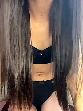 Hotty kaira online show from October 5, 5:22 pm