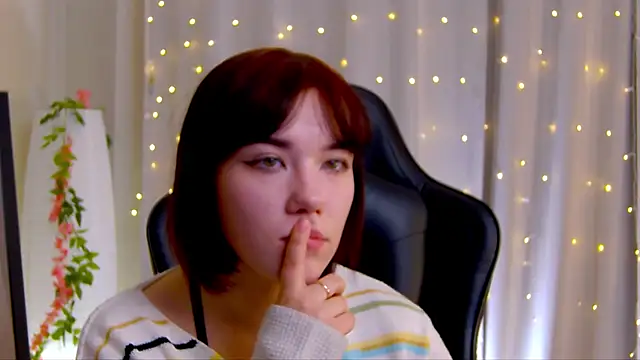 Kelly foox online show from October 10, 9:08 am