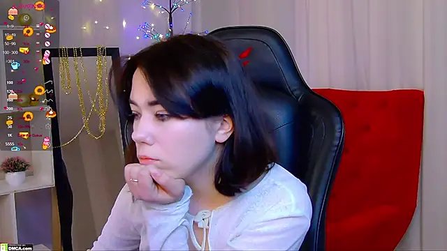 Kelly foox online show from December 14, 9:47 am