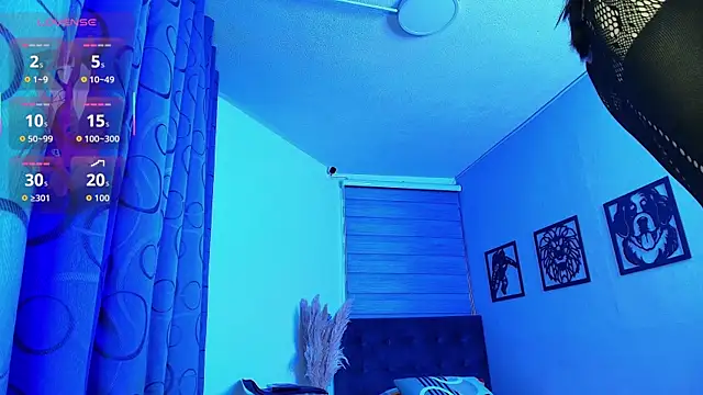 Nikki Vesper online show from April 25, 3:31 am