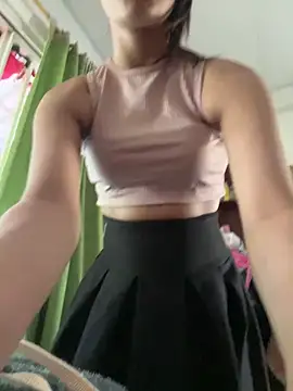 ValeStone online show from December 17, 9:32 pm