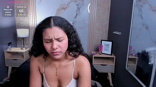 AriaVega online show from December 1, 12:21 pm