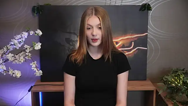 Snapshot of EstaGoetsch chatting on October 16, 12:17 pm EstaGoetsch online show from October 16, 12:17 pm