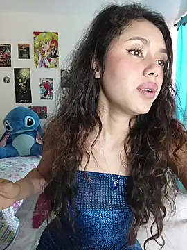 caramel doll   online show from November 20, 8:30 pm