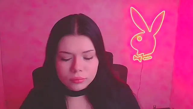 Mona Esty online show from November 15, 6:33 am