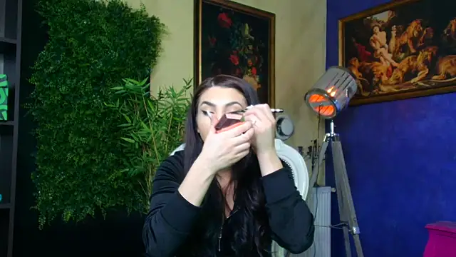 nicolepalmer online show from February 12, 6:41 am