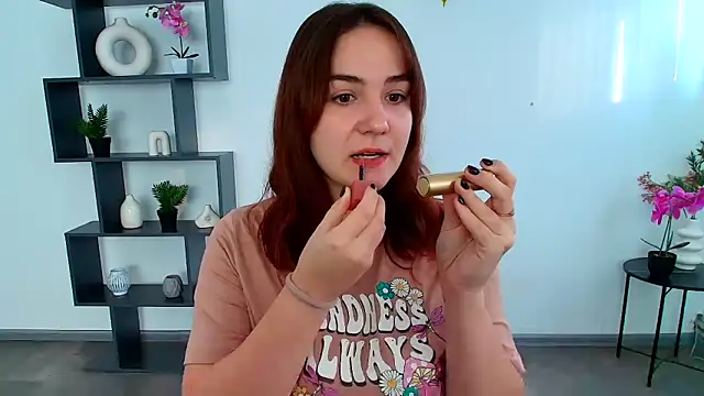 OliviaMontgommery online show from November 14, 6:12 am