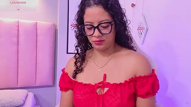 CamilaLevy online show from April 15, 12:23 pm