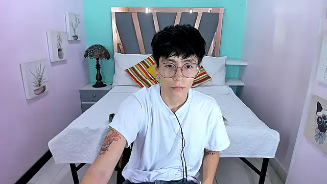 Teddy Jacobs online show from October 8, 9:12 pm