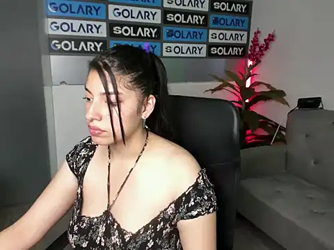 Snapshot of Violetta_Swett_ chatting on October 6, 12:35 pm Violetta Swett  online show from October 6, 12:35 pm