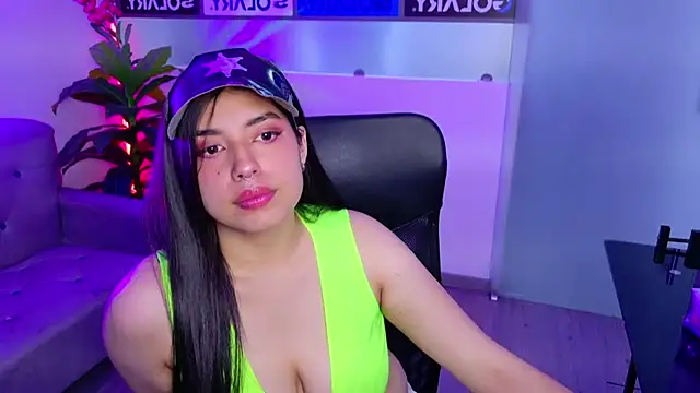 Snapshot of Violetta_Swett_ chatting on October 16, 1:56 pm Violetta Swett  online show from October 16, 1:56 pm