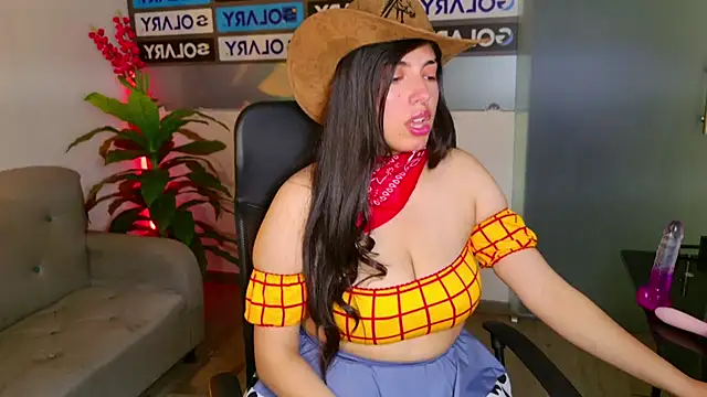 Snapshot of Violetta_Swett_ chatting on October 22, 2:17 pm Violetta Swett  online show from October 22, 2:17 pm