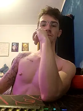 SweetGoodBoy22 online show from October 4, 6:17 pm