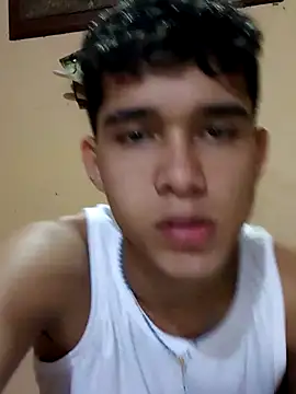 Snapshot of Mrdante23 chatting on October 4, 1:03 am Mrdante23 online show from October 4, 1:03 am