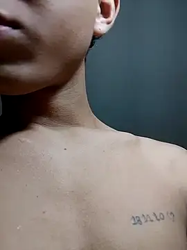 Snapshot of Mrdante23 chatting on October 10, 1:26 am Mrdante23 online show from October 10, 1:26 am