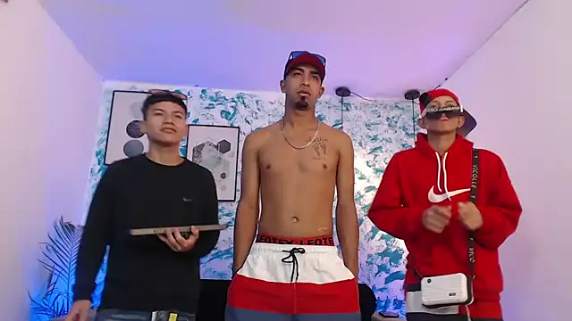 GodsOfEgypt  online show from October 6, 1:19 pm