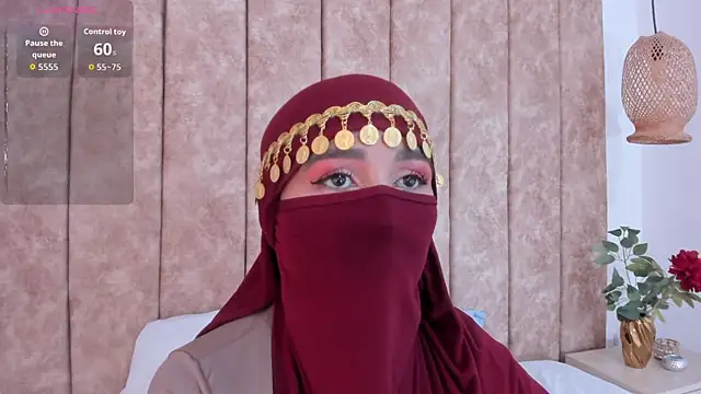 Snapshot of _alishaa_c chatting on October 21, 8:09 pm alishaa c online show from October 21, 8:09 pm