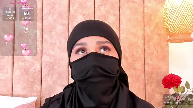 Snapshot of _alishaa_c chatting on November 1, 9:39 pm alishaa c online show from November 1, 9:39 pm