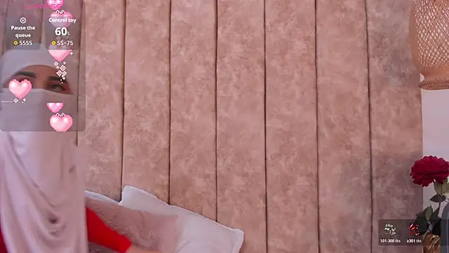 Snapshot of _alishaa_c chatting on November 26, 12:55 am alishaa c online show from November 26, 12:55 am