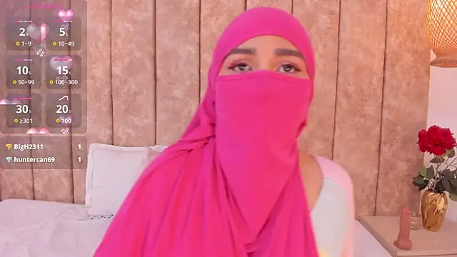 Snapshot of _alishaa_c chatting on November 29, 3:20 am alishaa c online show from November 29, 3:20 am