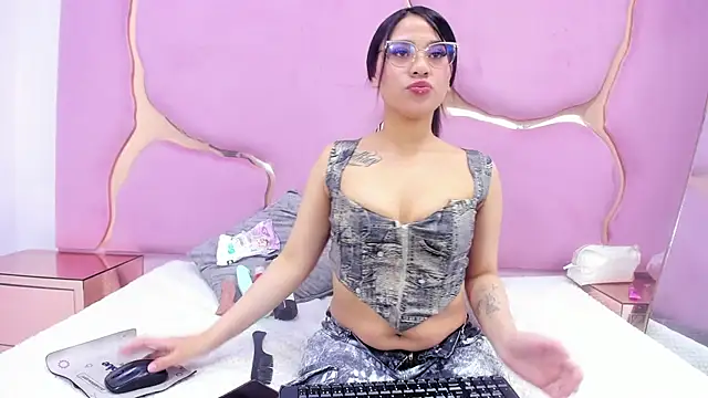 Violeta Koch69 online show from October 11, 1:42 pm