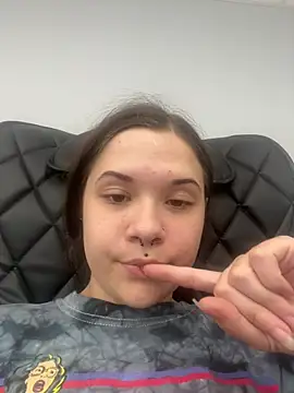 Jynx420friendly online show from July 9, 12:15 am