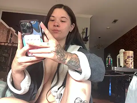 Jynx420friendly online show from July 9, 5:50 pm