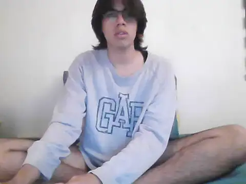 Sunny Pebble online show from December 1, 2:16 am