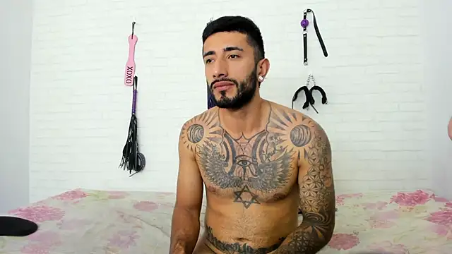 sofiandnick smith online show from April 18, 9:26 pm