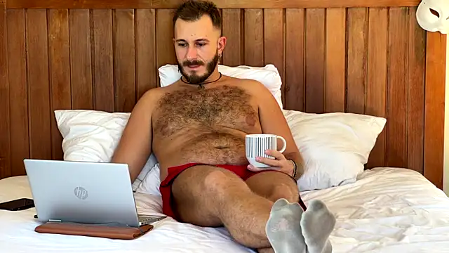 Snapshot of mrmaxiy chatting on June 7, 6:50 am mrmaxiy online show from June 7, 6:50 am