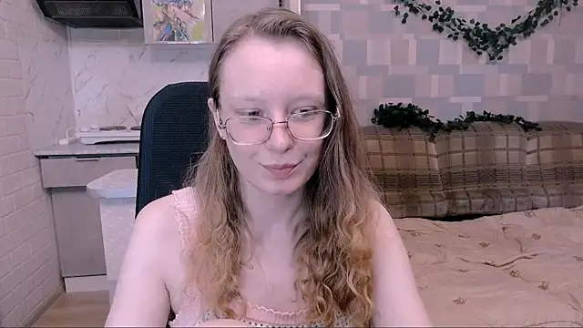 Meowewew online show from October 11, 12:04 pm