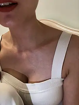 Mile-m online show from April 19, 11:31 am