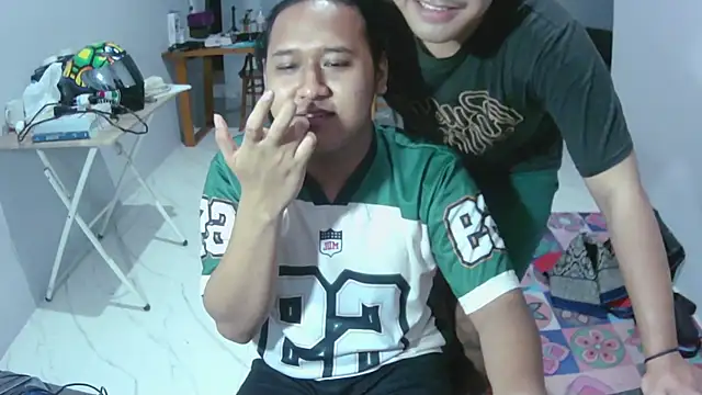 latexidn online show from February 28, 10:44 pm