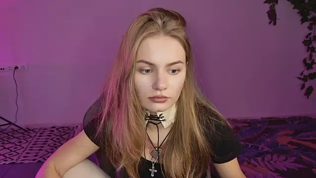 Snapshot of swag_evalution chatting on October 9, 1:20 pm swag evalution online show from October 9, 1:20 pm