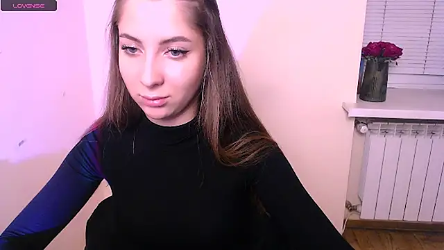Snapshot of _OlivkaSexy chatting on October 4, 10:46 am OlivkaSexy online show from October 4, 10:46 am