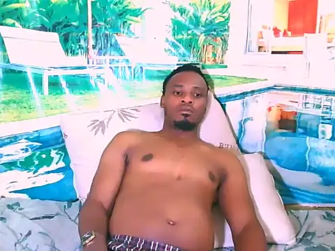 Snapshot of EbonyTiger69 chatting on November 5, 5:24 pm EbonyTiger69 online show from November 5, 5:24 pm