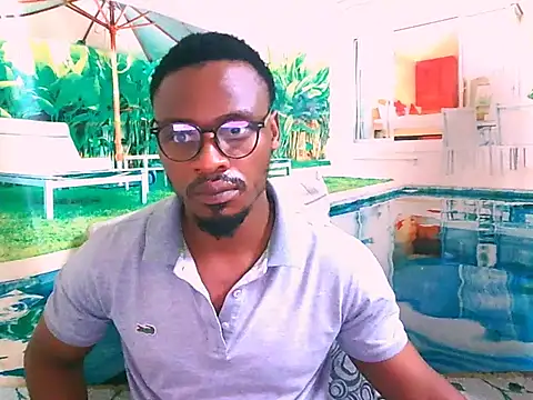 Snapshot of EbonyTiger69 chatting on November 20, 6:18 pm EbonyTiger69 online show from November 20, 6:18 pm