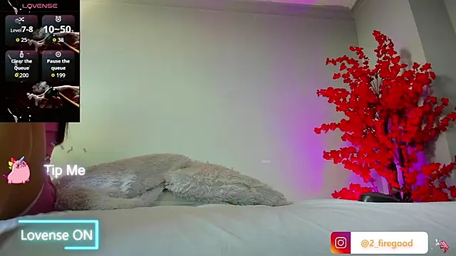 Snapshot of 2_fire chatting on November 21, 8:07 pm 2 fire online show from November 21, 8:07 pm