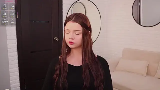 Sarah babyyy online show from November 7, 10:37 am